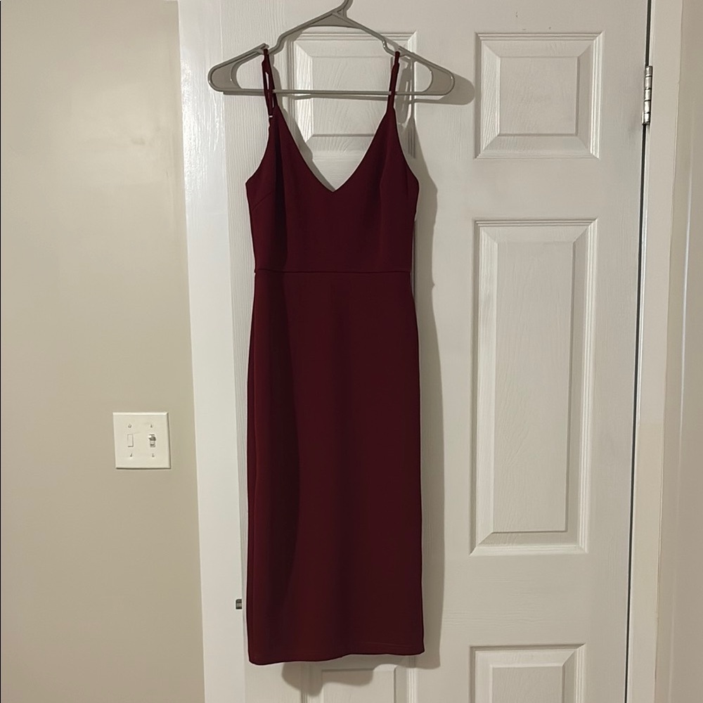 Women's Burgundy Spaghetti Strap Midi Dress
